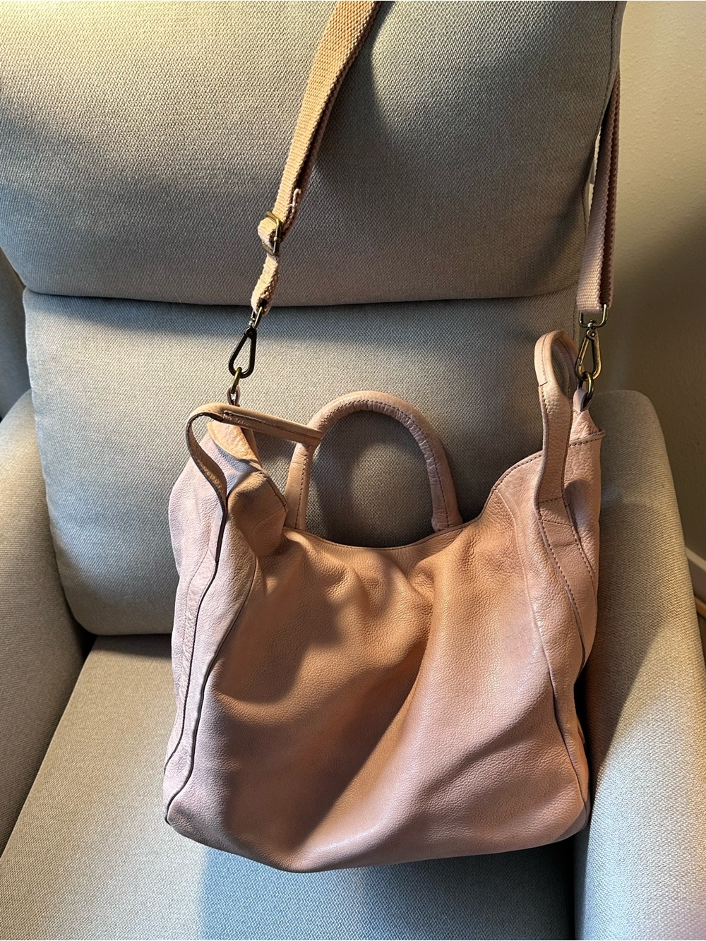 Free People Dusty Blush Leather Shoulder Tote - Picture 4 of 5